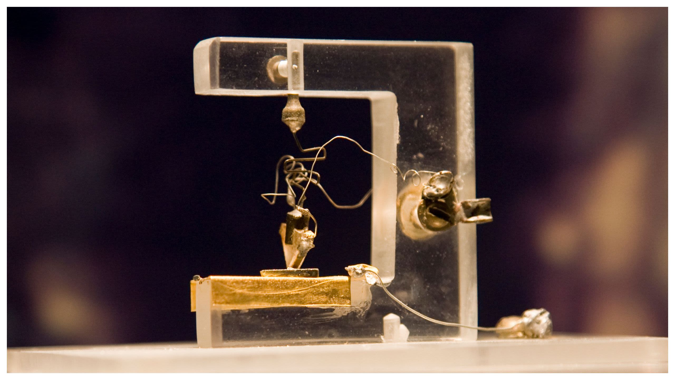 Close-up of the first transistor displayed on a small pedestal at Bell Labs. (© James Leynse/Corbis/Getty Images)