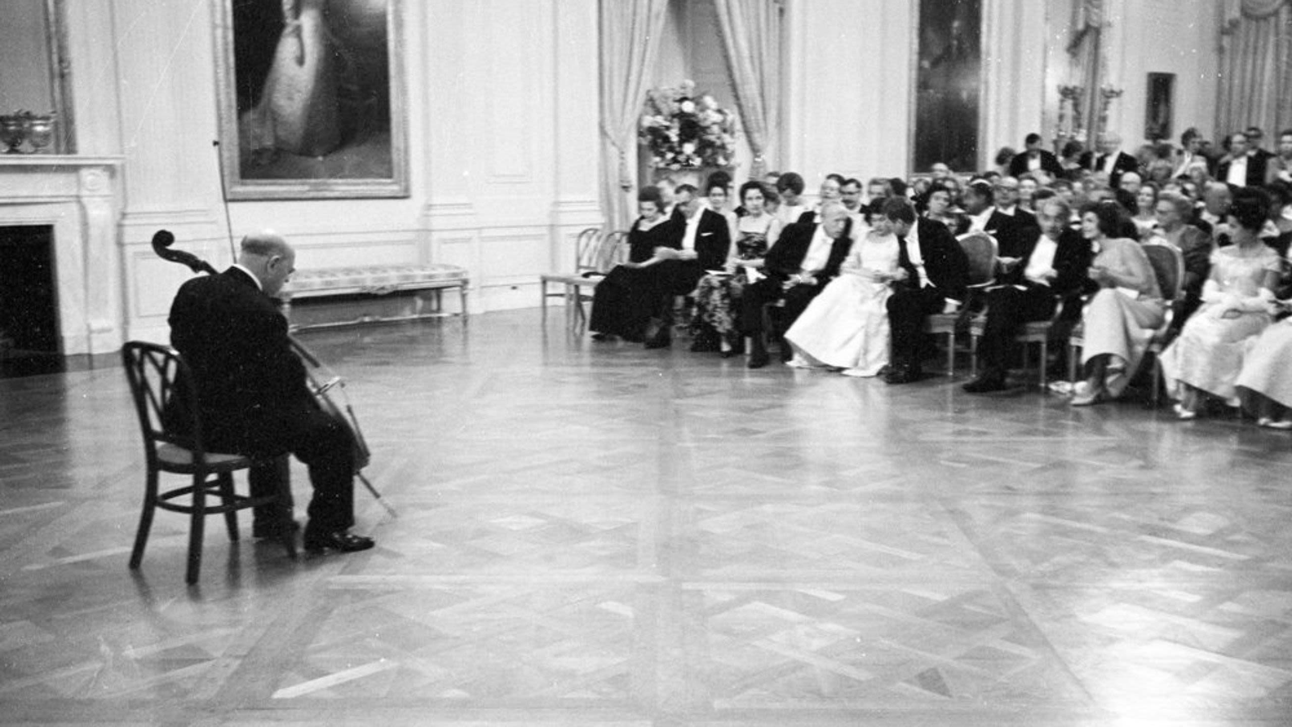 Pablo Casals performing, guests watching (White House/Cecil Stoughton/JFK Library and Museum)