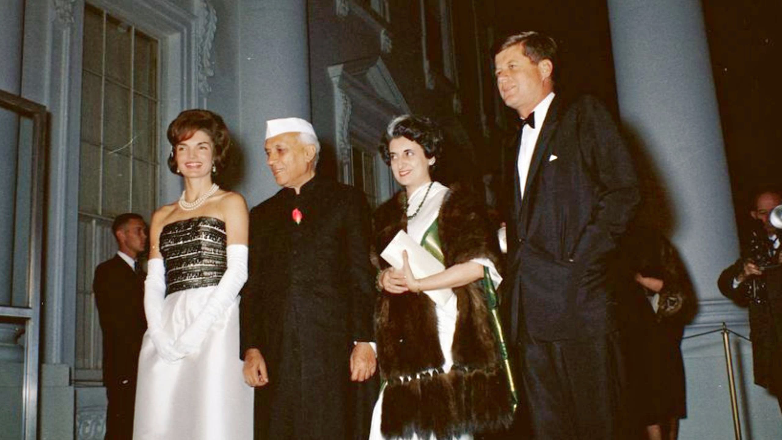 Jacqueline Kennedy, Jawaharlal Nehru, Indira Ghandi and John F. Kennedy posing for photos (White House/Robert Knudsen/JFK Library and Museum)