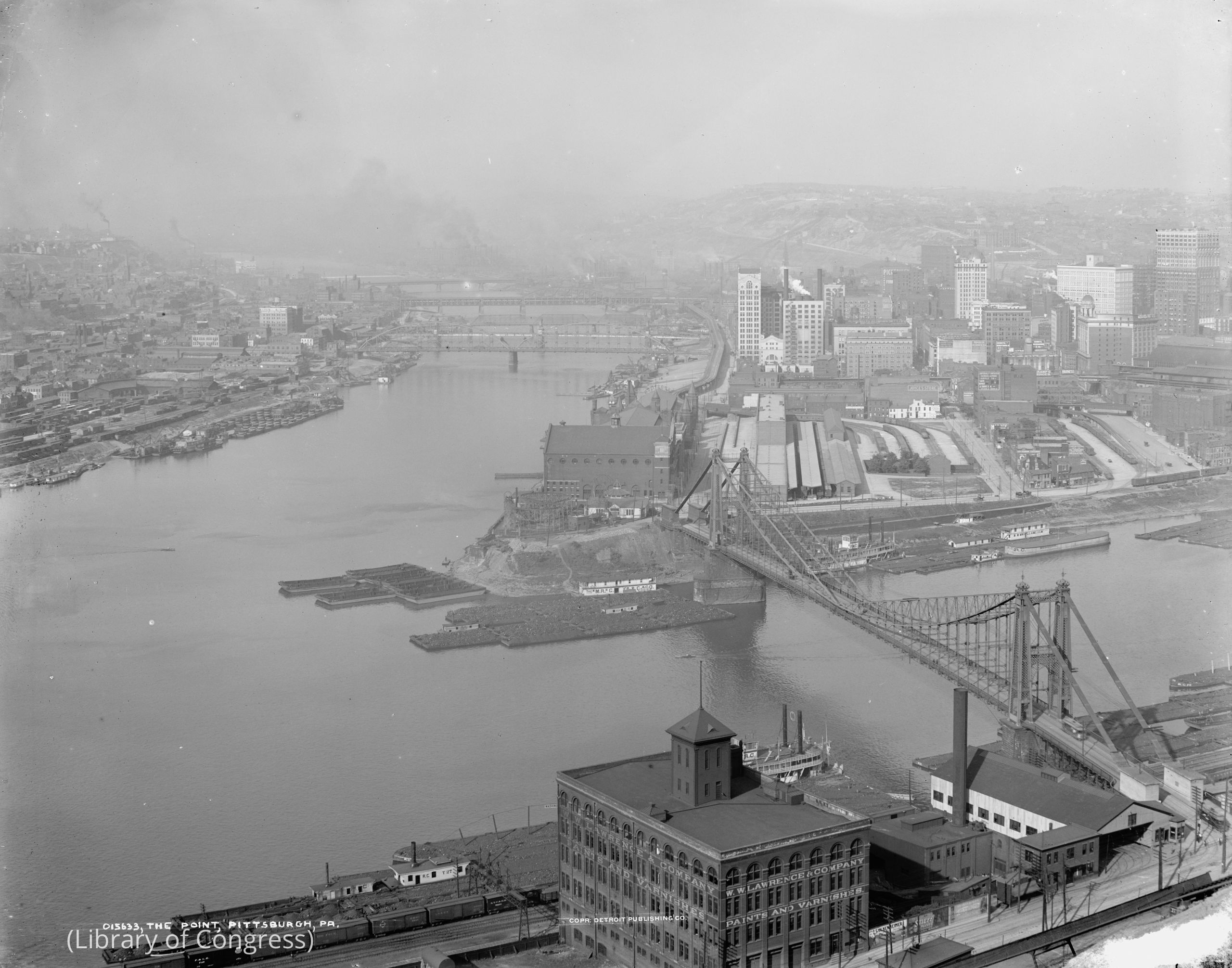 The Point, Pittsburgh, Pa., shown between 1900 and 1915. 