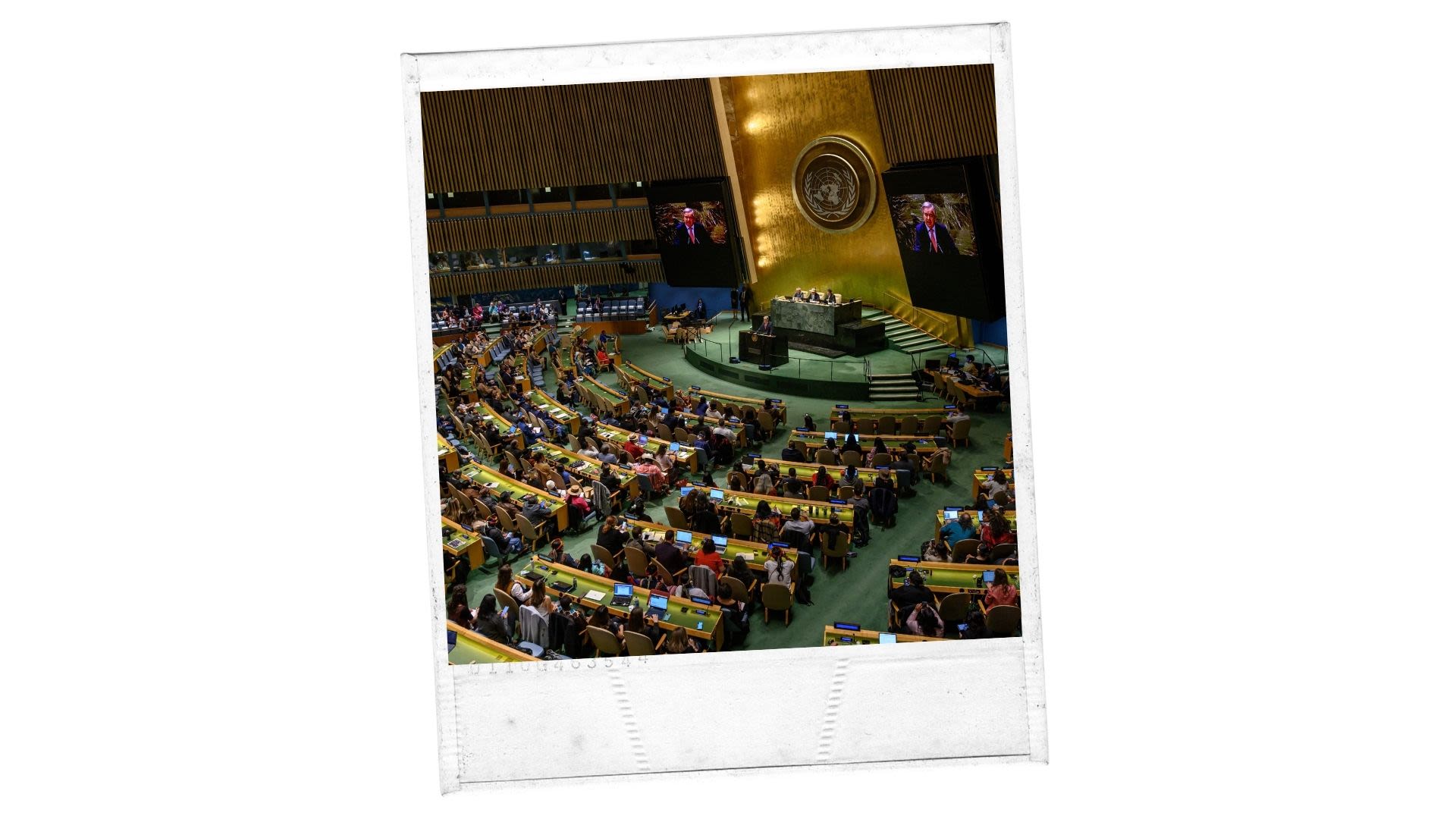 People sitting inside UN General Assembly Hall (© Ed Jones/AFP/Getty Images)&nbsp;