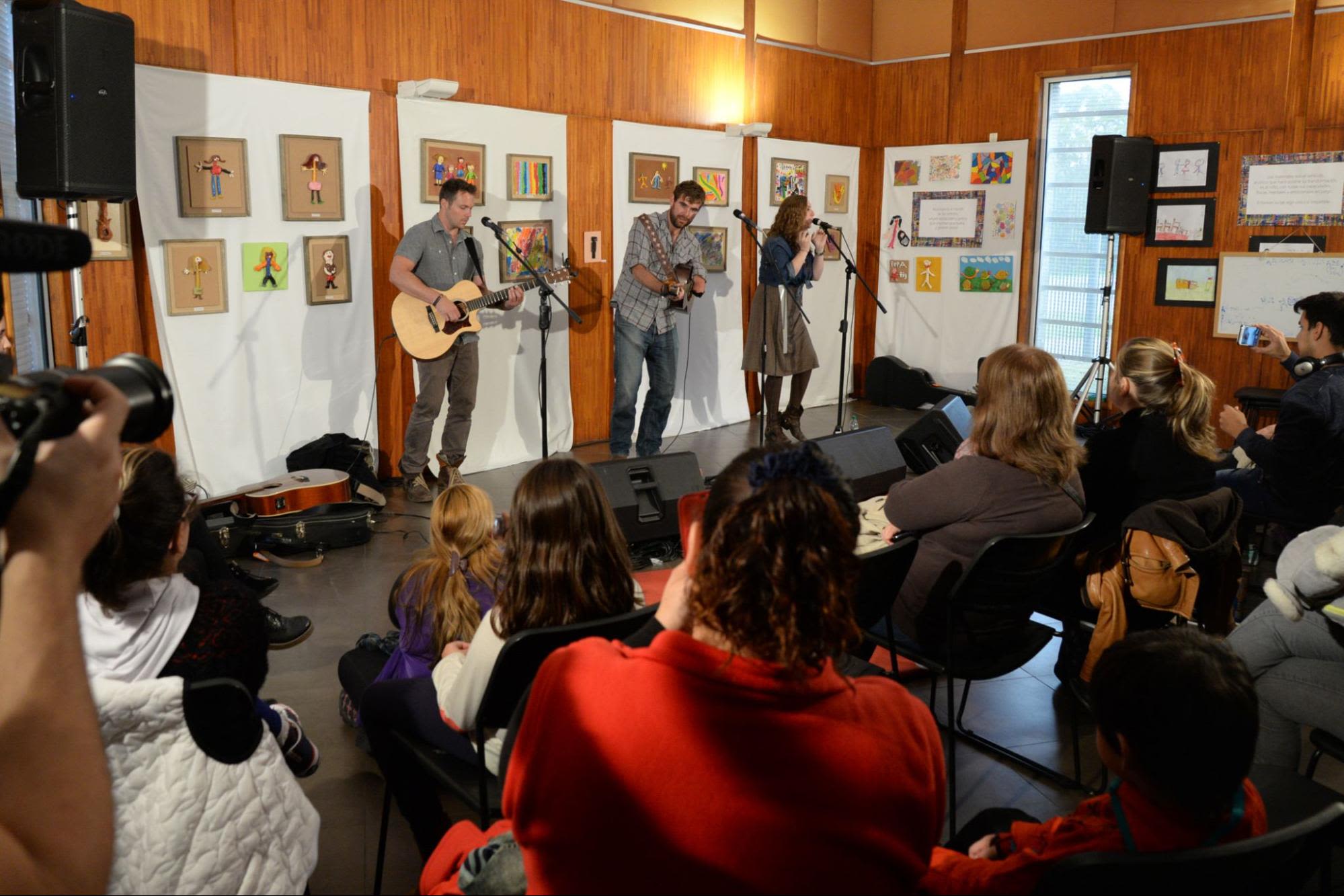 Musical group performing in front of audience (U.S. Embassy Uruguay/Juan Francisco Casal)
