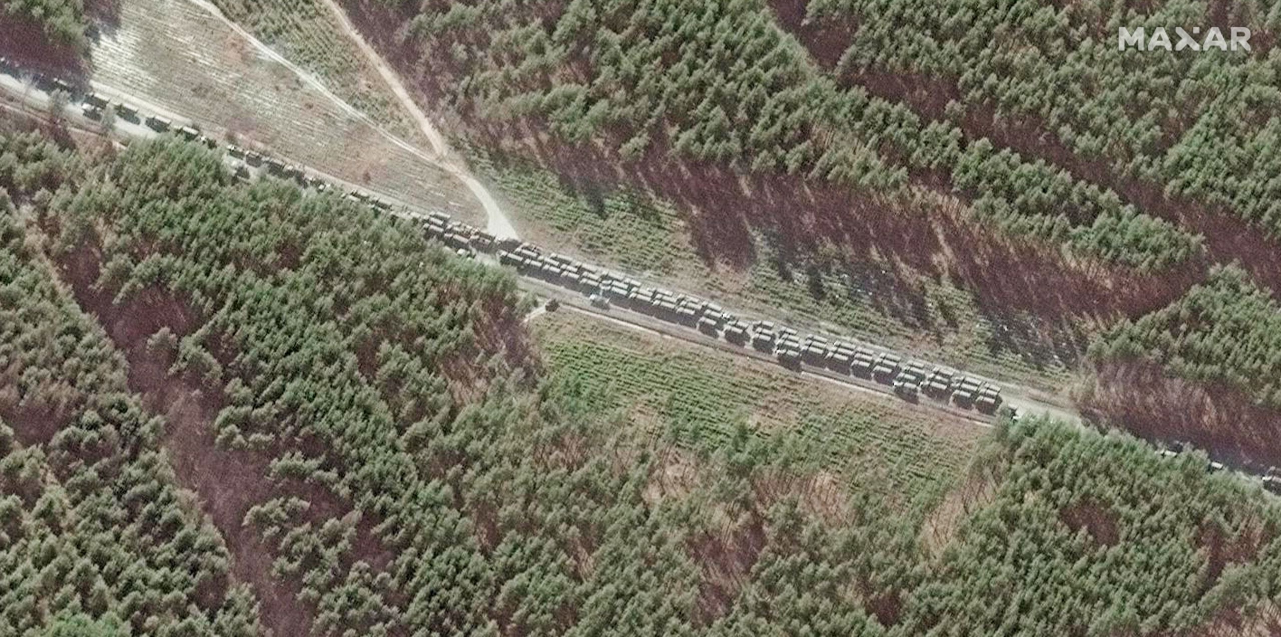 This satellite image shows the northern end of a convoy at the southeast of Ivankiv, northwest of Kyiv, Ukraine, on February 28, 2022. (© Maxar Technologies/AP Images)